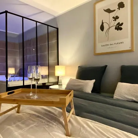 Le Nid A Bulles Scandinave * Vernon (Eure)